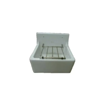 Poste d'eau  service avec grille