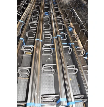 Boîte d'attentes métal ou plastique longueur 2,40m largeur 50 mm fils D08 écartement 200 mm R40